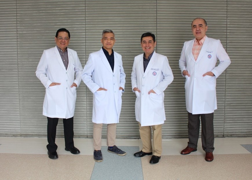 (l-r) St. Luke’s Global City’s highly skilled stem cell specialists: Dr. Ernesto Datu, Dr. Arvin Faundo, Dr. Francisco Lopez, Head of Bone Marrow Transplant, and Dr. Rodelio Lim.